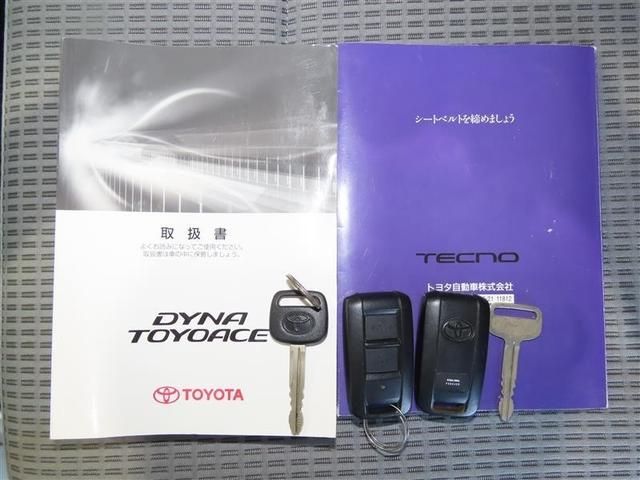 TOYOTA DYNA TRUCK