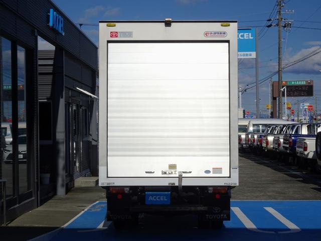 TOYOTA DYNA TRUCK