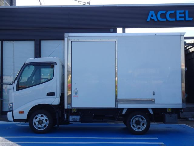 TOYOTA DYNA TRUCK