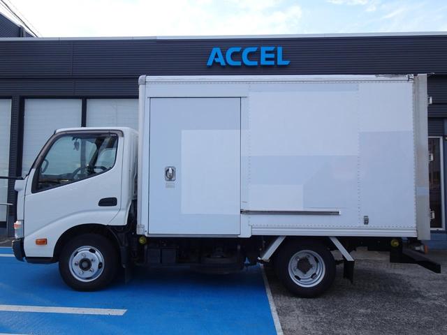 TOYOTA DYNA TRUCK