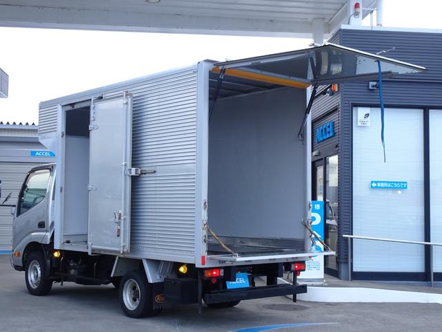 TOYOTA DYNA TRUCK