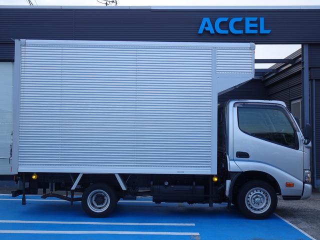 TOYOTA DYNA TRUCK