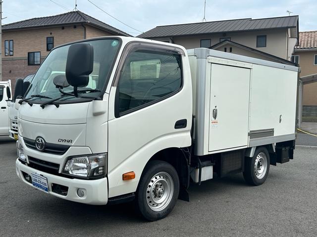TOYOTA DYNA TRUCK