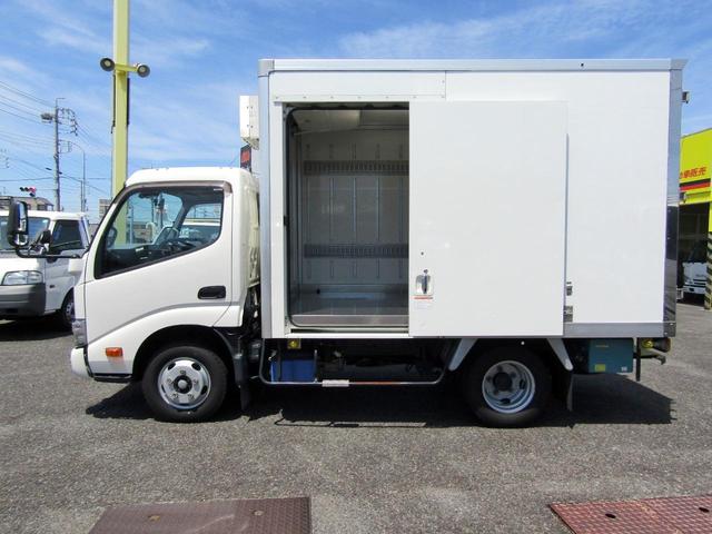 TOYOTA DYNA TRUCK