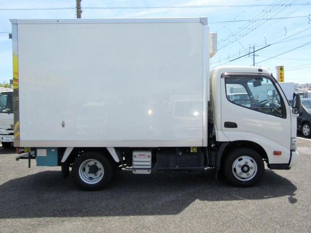 TOYOTA DYNA TRUCK