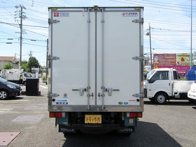 TOYOTA DYNA TRUCK