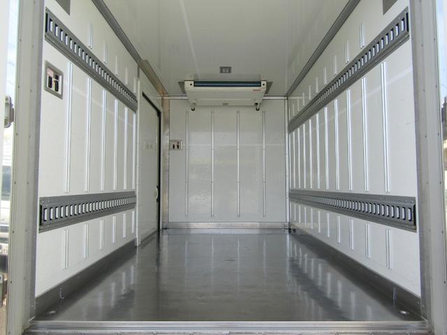TOYOTA DYNA TRUCK
