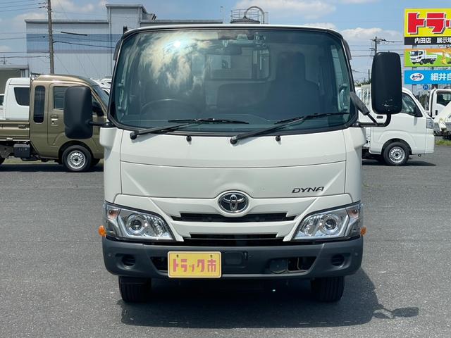 TOYOTA DYNA TRUCK BASEGRADE