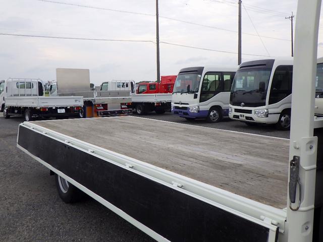 TOYOTA DYNA TRUCK