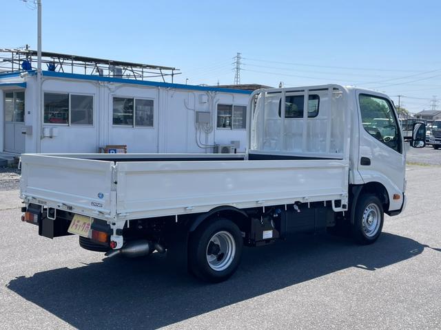 TOYOTA DYNA TRUCK