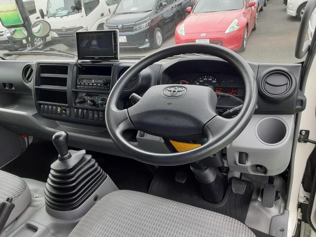 TOYOTA DYNA TRUCK