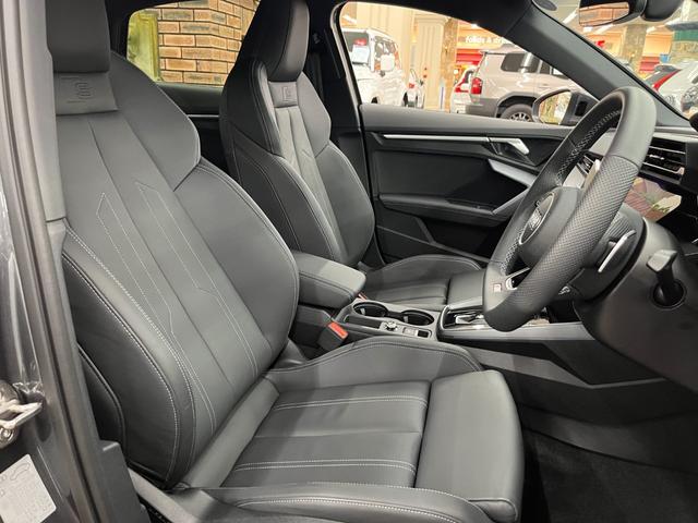AUDI A3 SEDAN 30 TFSI S LINE