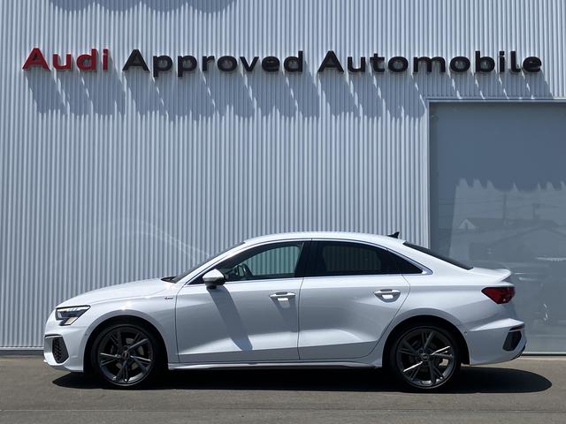 AUDI A3 SEDAN 30 TFSI S LINE