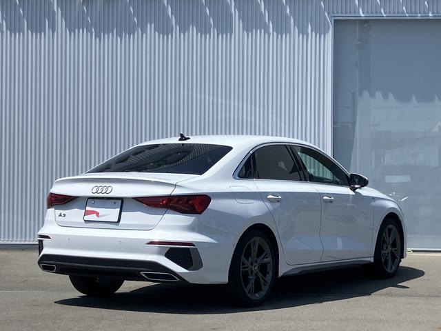AUDI A3 SEDAN 30 TFSI S LINE