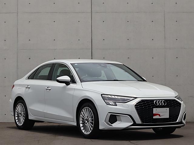 AUDI A3 SEDAN 30 TFSI ADVANCED