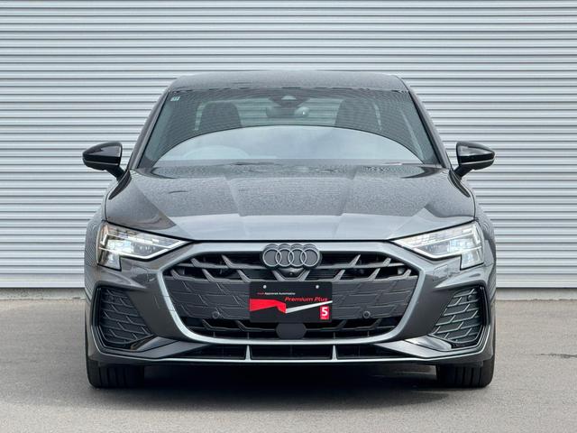 AUDI A3 SEDAN 30 TFSI S LINE