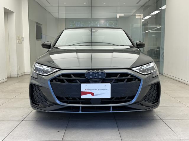 AUDI A3 SEDAN 30 TFSI S LINE