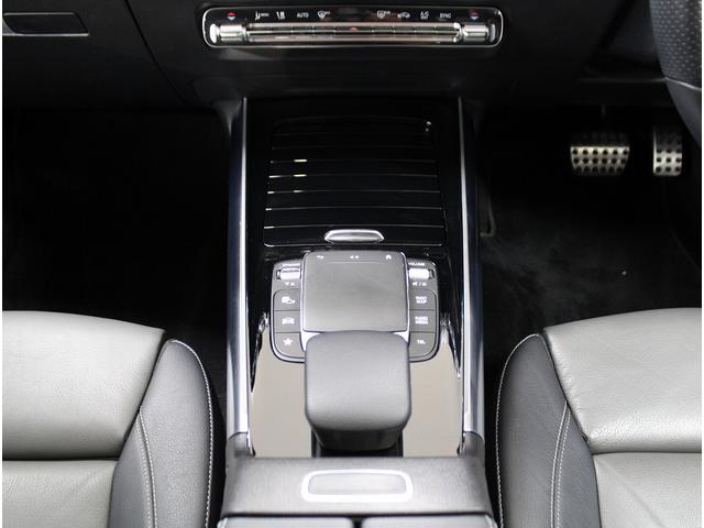 MERCEDES BENZ GLA-CLASS GLA200D 4MATIC AMG LEATHER EXCLUSIVE PACKAGE