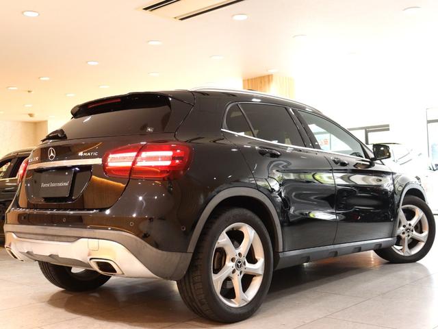 MERCEDES BENZ GLA-CLASS GLA220 4MATIC