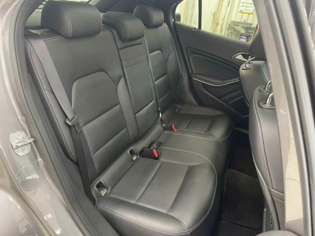 MERCEDES BENZ GLA-CLASS GLA220 4MATIC