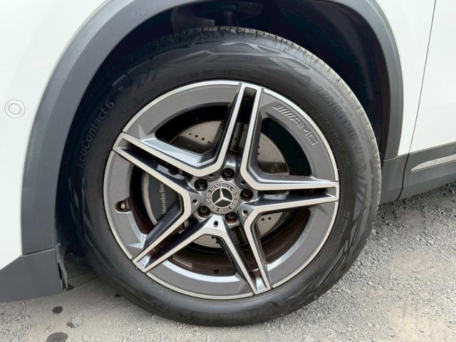 MERCEDES BENZ GLA-CLASS GLA200D 4MATIC AMG LINE