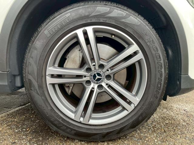 MERCEDES BENZ GLC-CLASS GLC220D 4MATIC