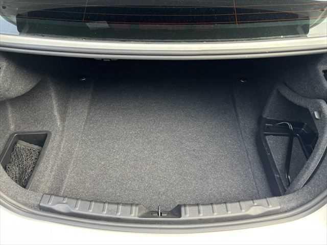 BMW 3 SERIES 320i M-SPORT