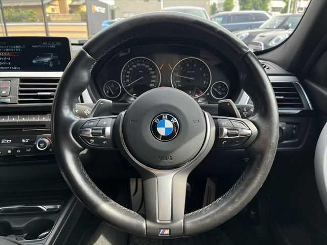 BMW 3 SERIES 320i M-SPORT