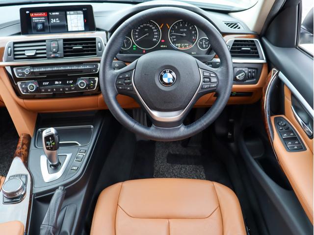 BMW 3 SERIES 320i LUXURY