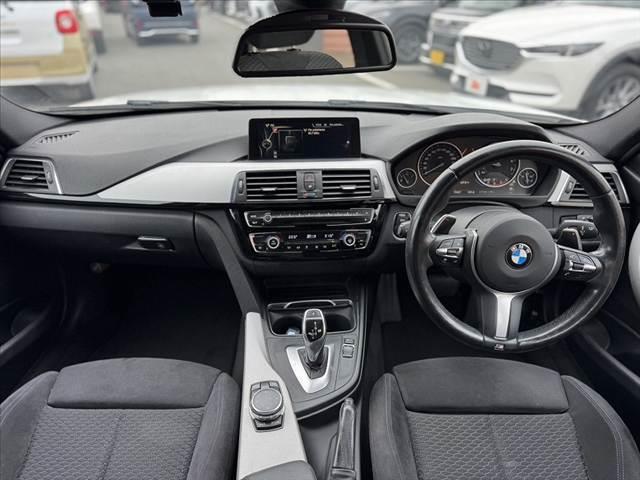 BMW 3 SERIES 320i M-SPORT