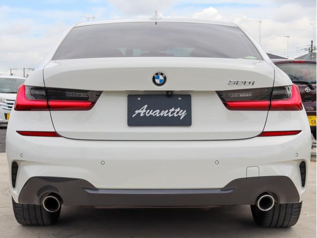 BMW 3 SERIES 320i M-SPORT