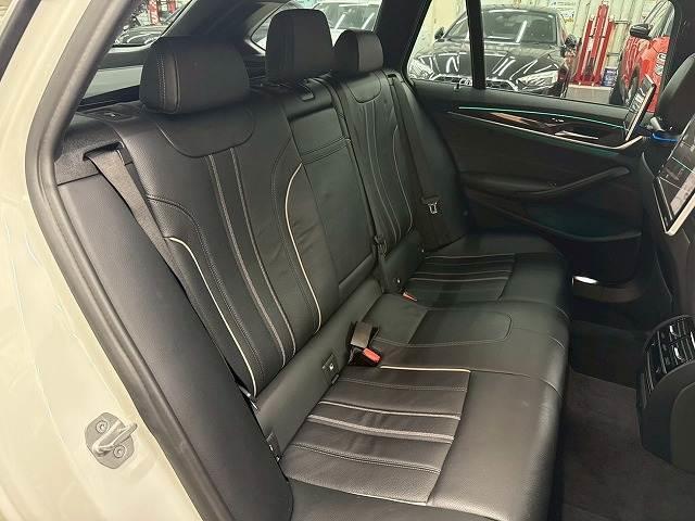 BMW 5 SERIES 523D TOURING M-SPORT