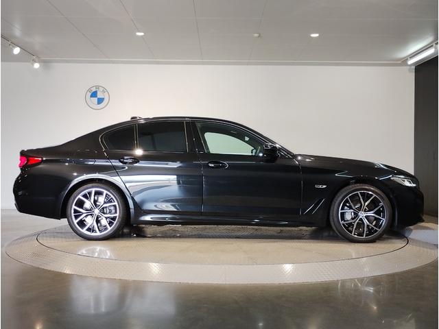 BMW 5 SERIES 530E M-SPORT