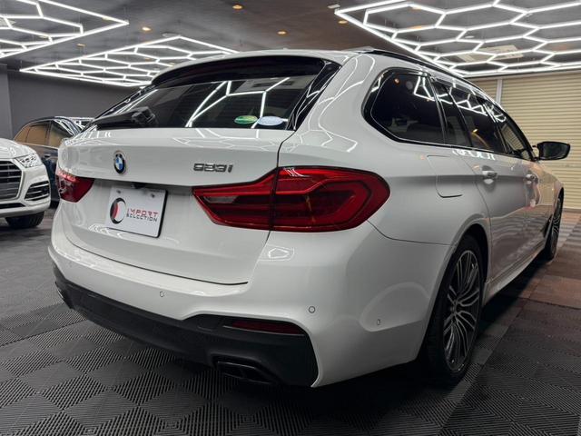 BMW 5 SERIES 523i TOURING M-SPORT