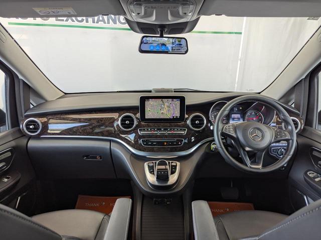 MERCEDES BENZ V-CLASS V220D AVANTGARDE LONG