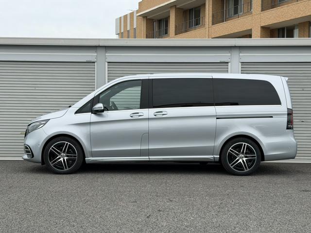 MERCEDES BENZ V-CLASS V220D LONG AMG LINE PACKAGE