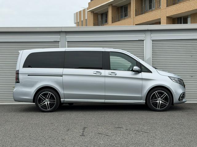MERCEDES BENZ V-CLASS V220D LONG AMG LINE PACKAGE