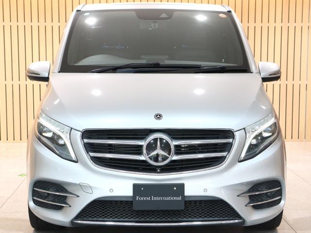 MERCEDES BENZ V-CLASS V220D SPORTS