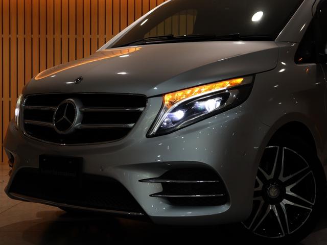 MERCEDES BENZ V-CLASS V220D SPORTS