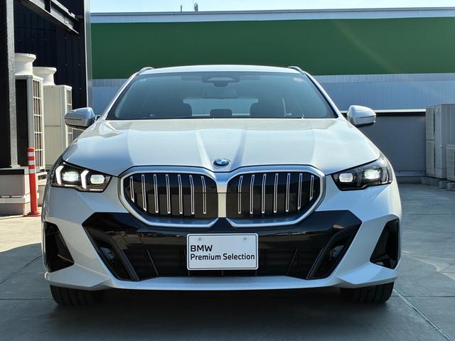 BMW 5 SERIES 523i TOURING M-SPORT