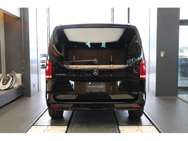 MERCEDES BENZ V-CLASS V220D AVANTGARDE AMG LINE