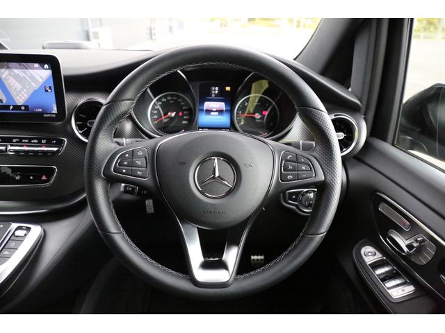 MERCEDES BENZ V-CLASS V220D AVANTGARDE AMG LINE