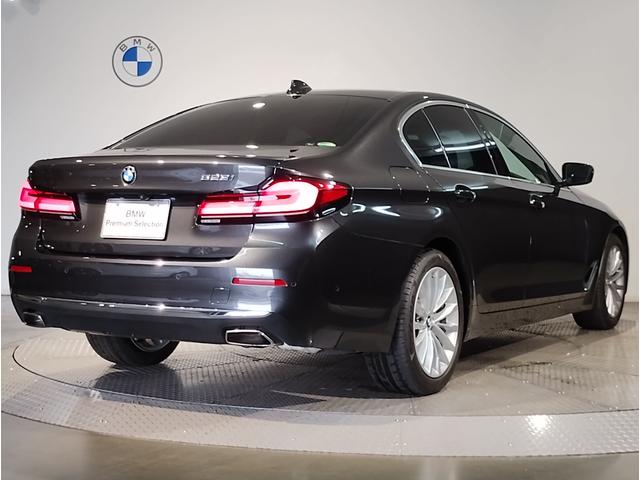 BMW 5 SERIES 523i LUXURY