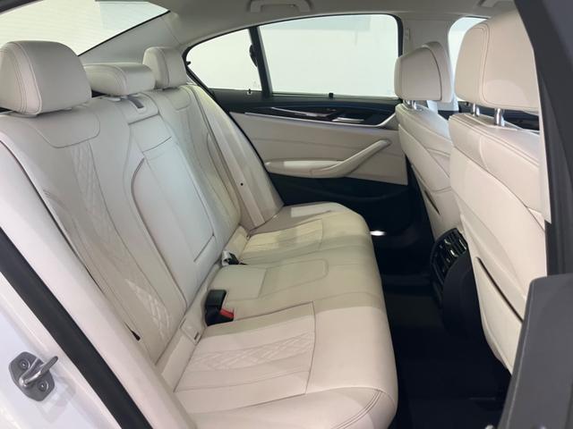 BMW 5 SERIES 530E LUXURY