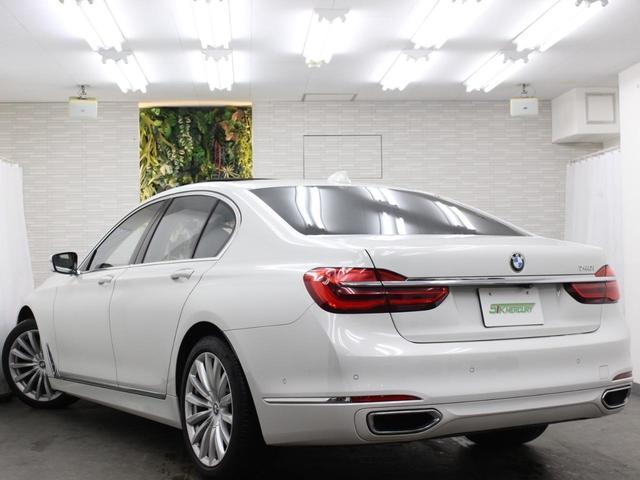 BMW 7 SERIES 740i