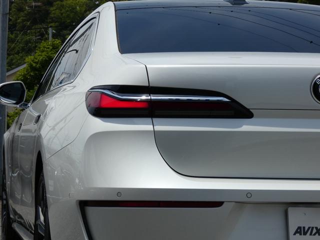 BMW 7 SERIES 740I EXCELLENCE