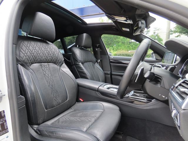 BMW 7 SERIES 740i M-SPORT