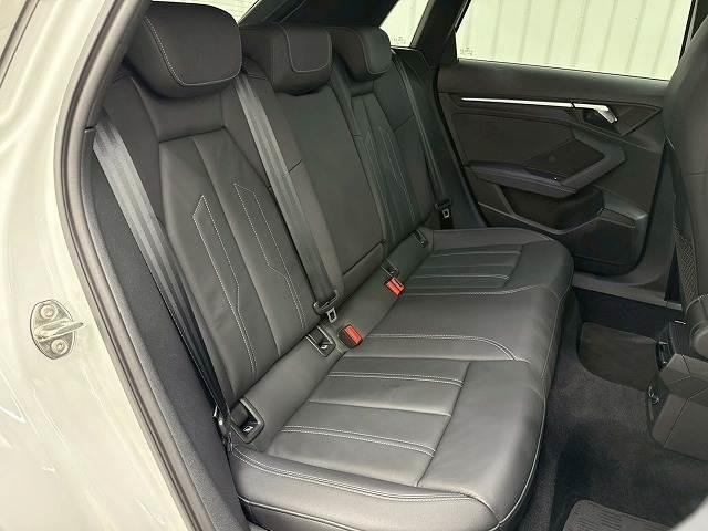 AUDI A3 SPORTBACK 30 TFSI S LINE