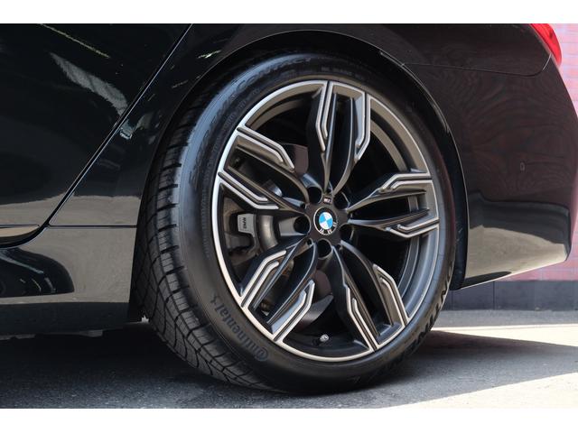 BMW 7 SERIES 740i M-SPORT