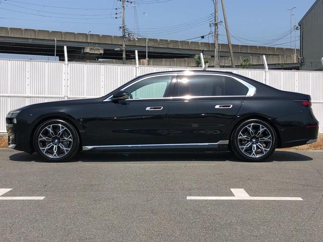 BMW 7 SERIES 740I EXCELLENCE
